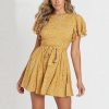 Robe Jaune Fleurie Courte – Image 3